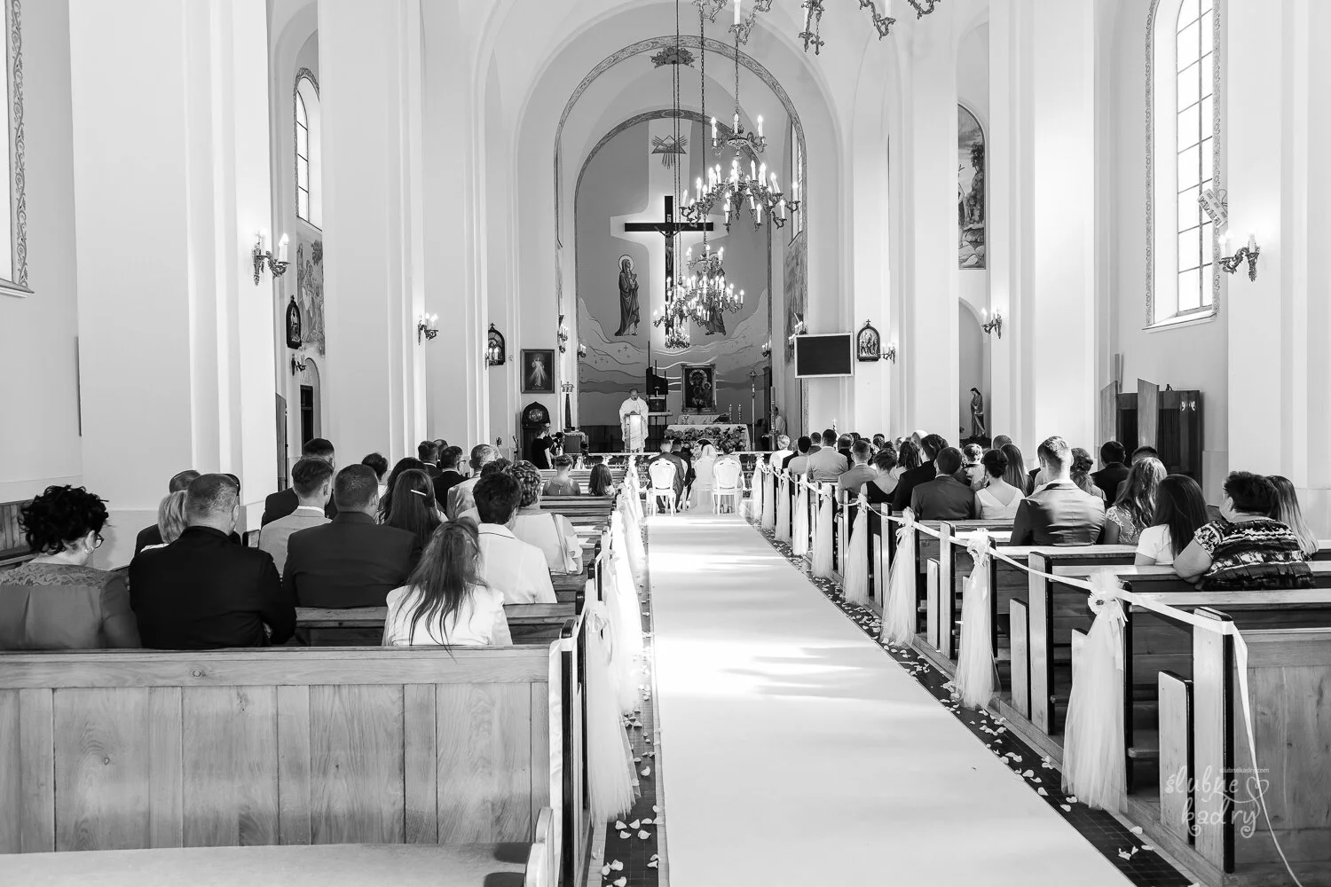 B&W_1749_1500px.jpg