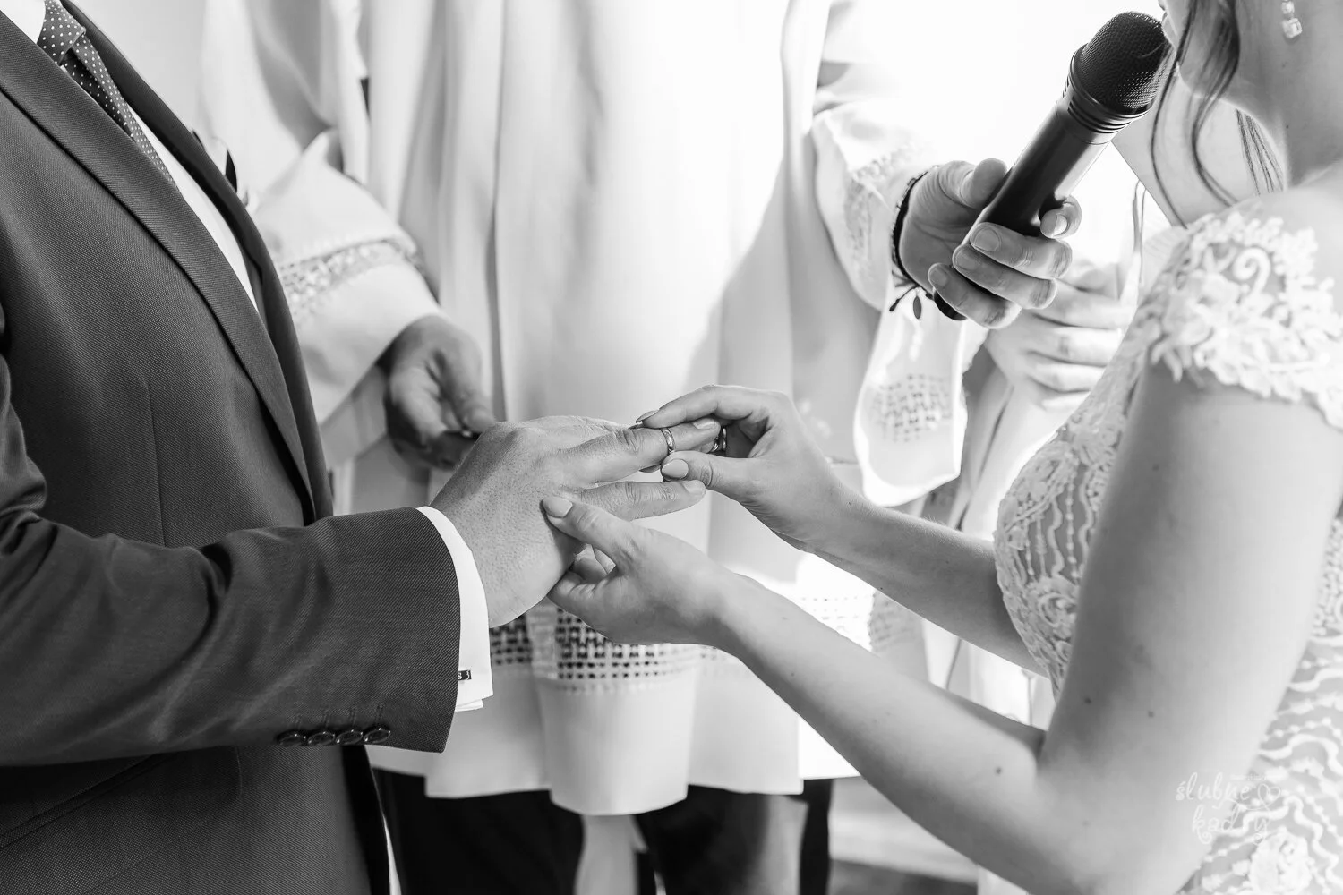B&W_1782_1500px.jpg