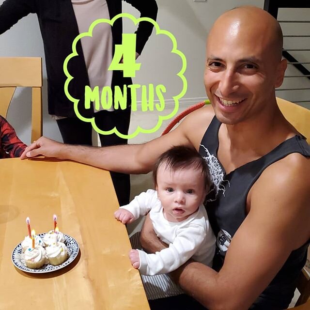 4 months old! One word: astounded. Here's to celebrating the little things. #fourmonthsold #completesetwithrhett