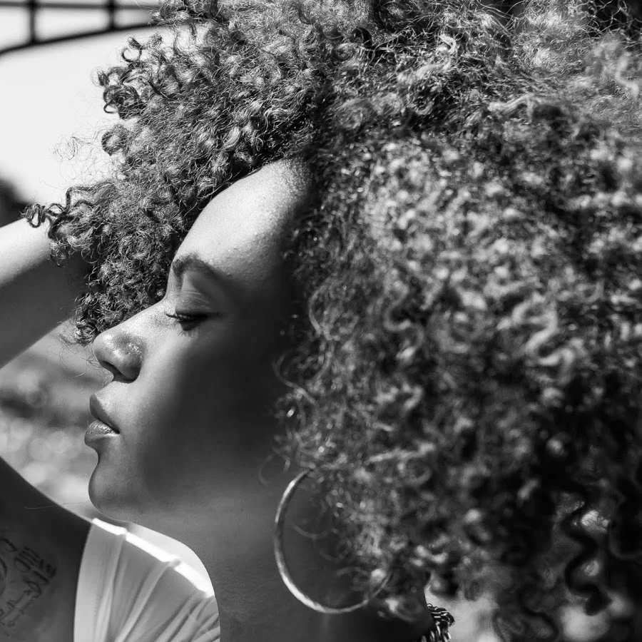 Camille Safiya - Deep Sea Diving