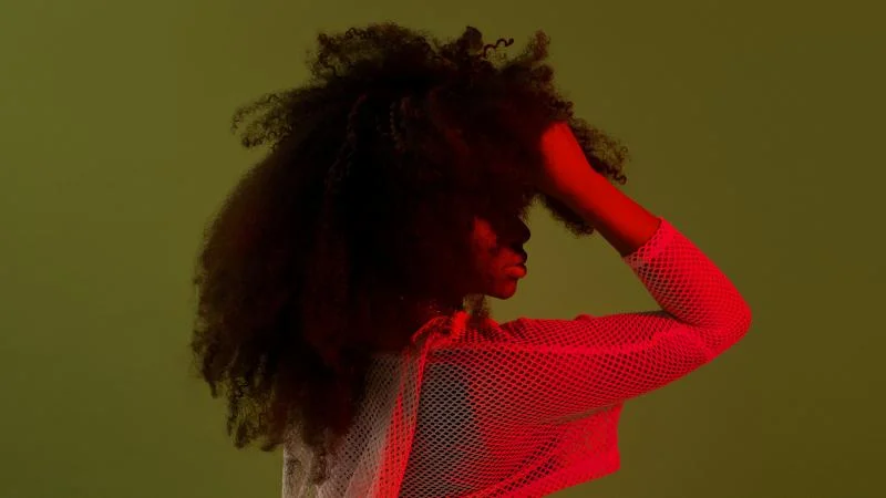 NAO – Adore You / Location