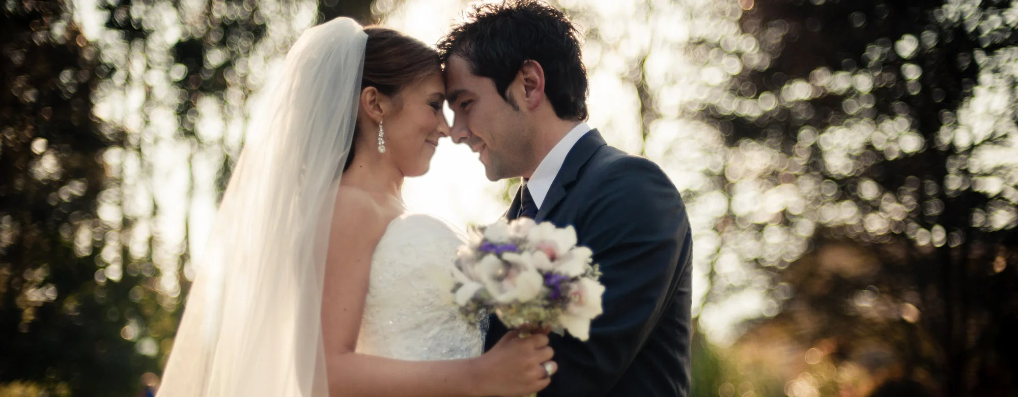 claudia + felipe - boda en remanso del río