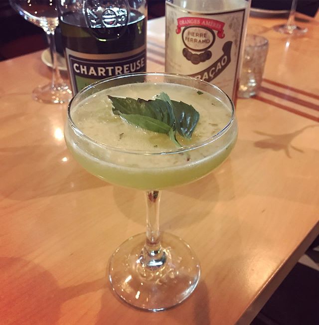 Cocktail Special This Evening:
The ‘Treuse is Out There
Chartreuse, Thai Basil, Pineapple, Dry Curaçao & Lime
#davidduchovnywhydontyouloveme