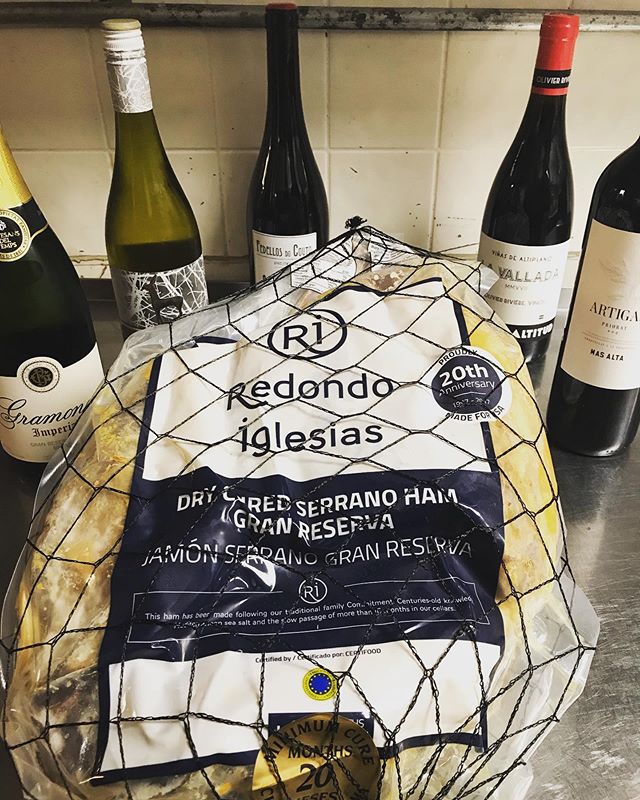 Arrived from Spain!
Just in time for the Spanish wine dinner, June 5th.
#jamon
774-408-7492