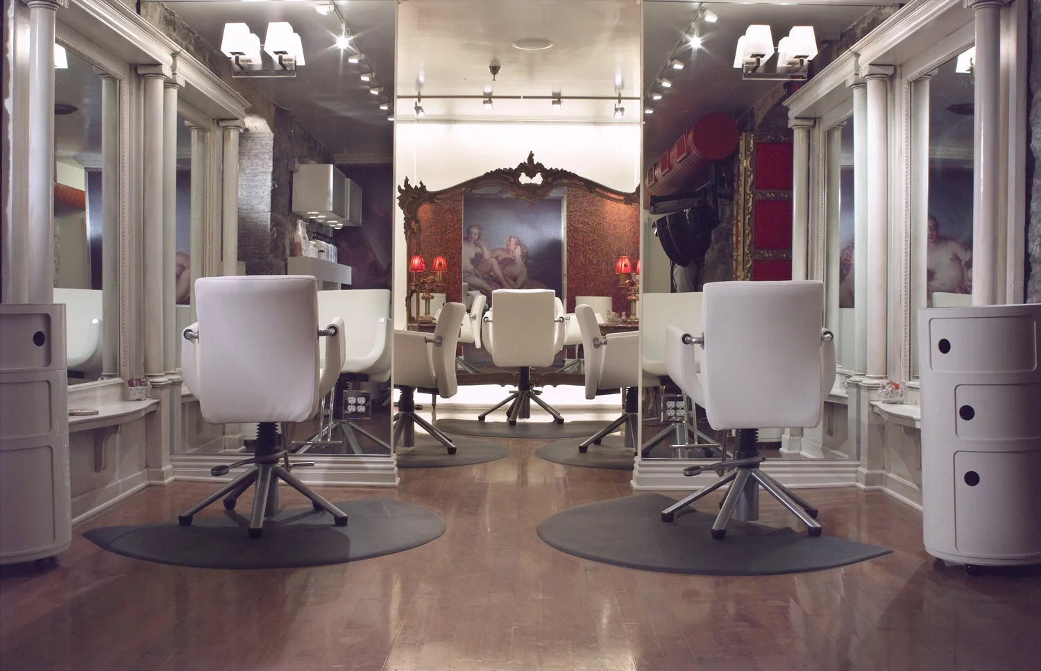Main Salon Shot