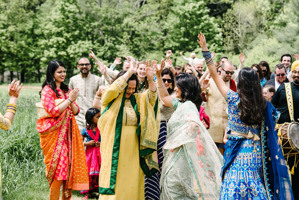 agpcollective_hayfieldcatskills_shaadi_baraat-0842.jpg