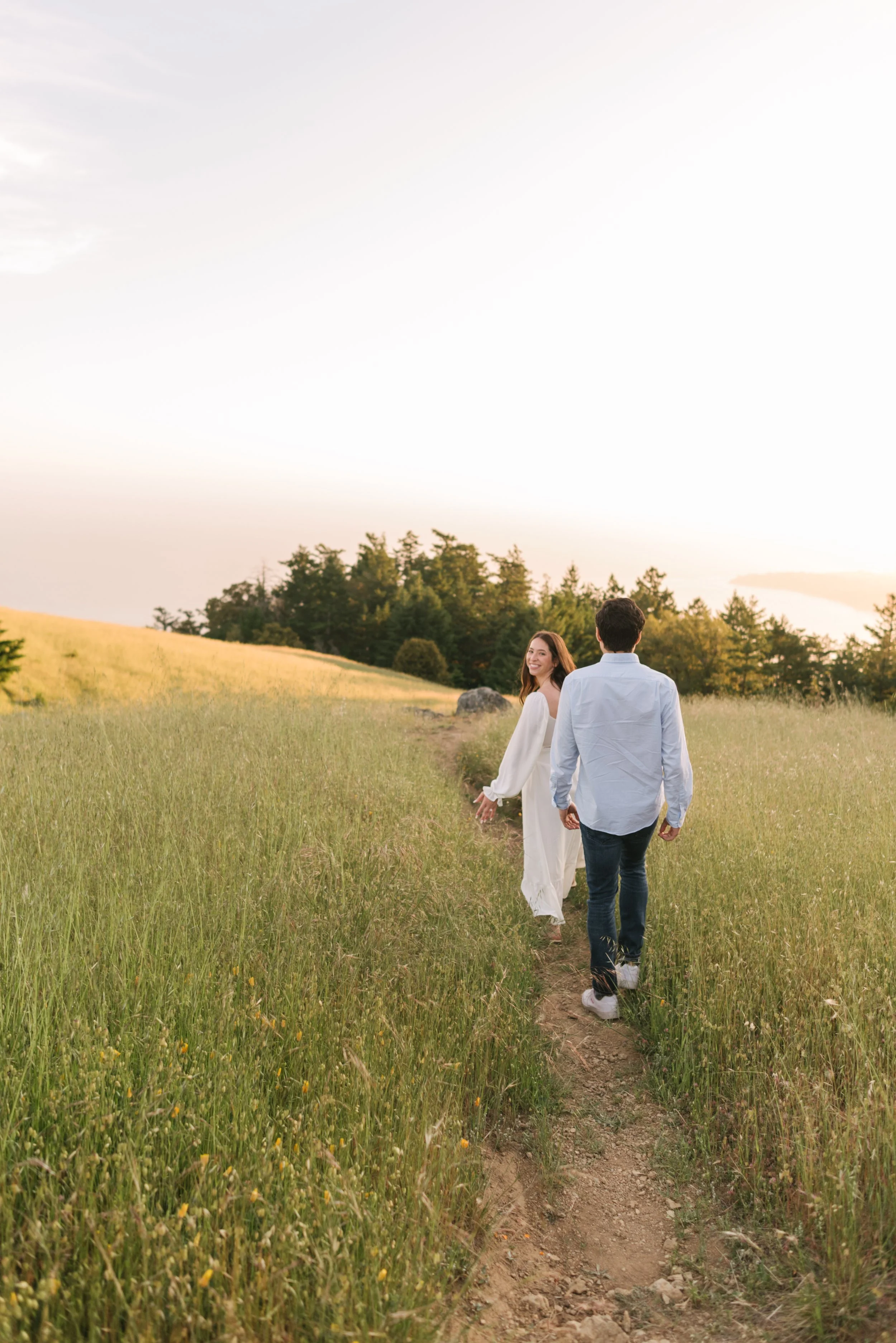 katieandsammy_engagementsesh_52123-3334.jpg