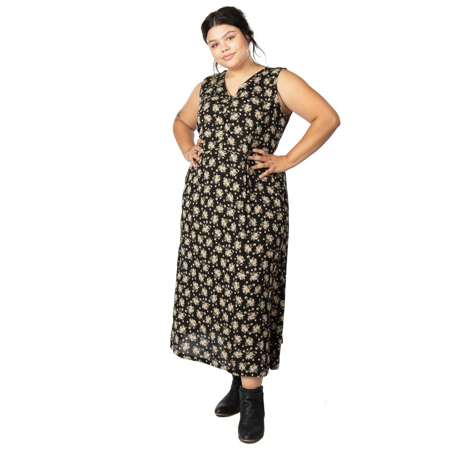 EverDress_BlackRoseCrepe3.jpg