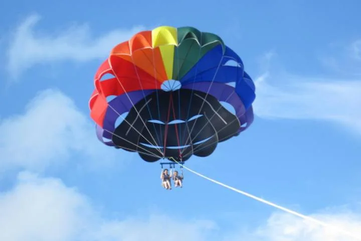 Hawaiian-Parasail-1.jpg