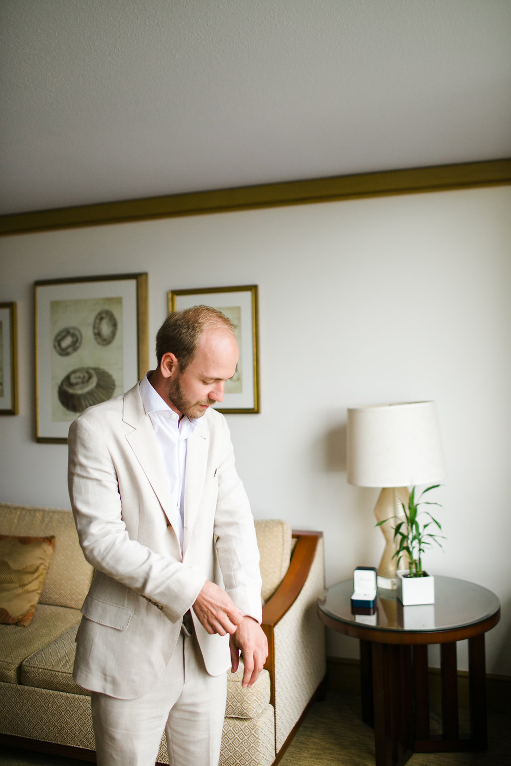 1GettingReady-6.jpg