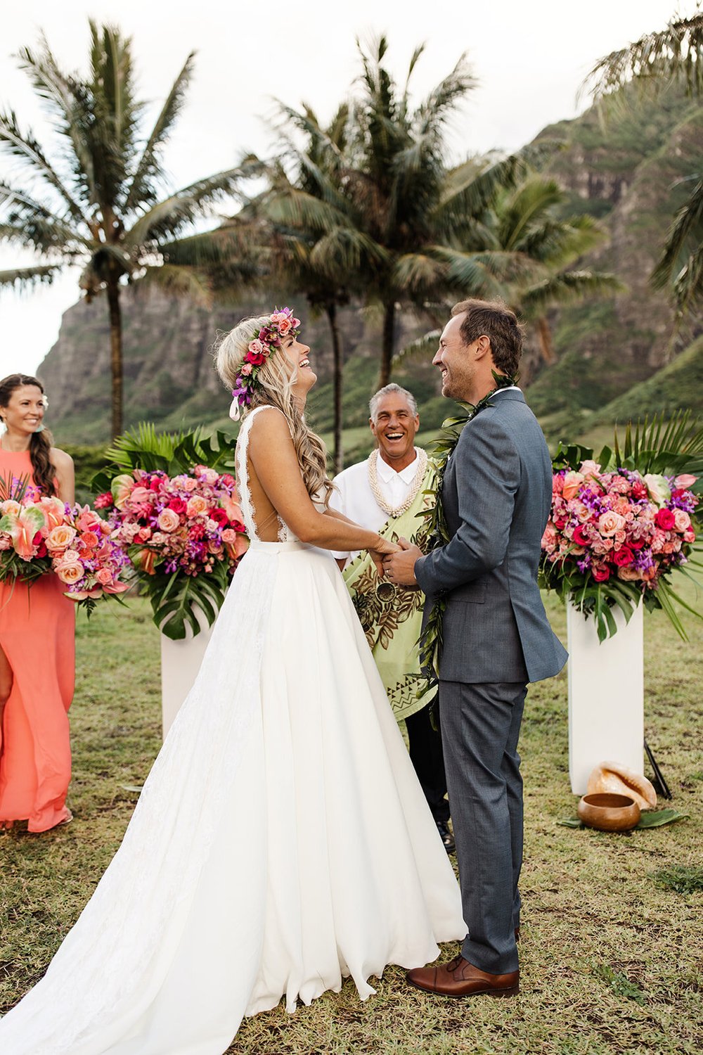 Eloping Sample Expert Advice on How To Write Your Elopement Vows | Modern Elopement