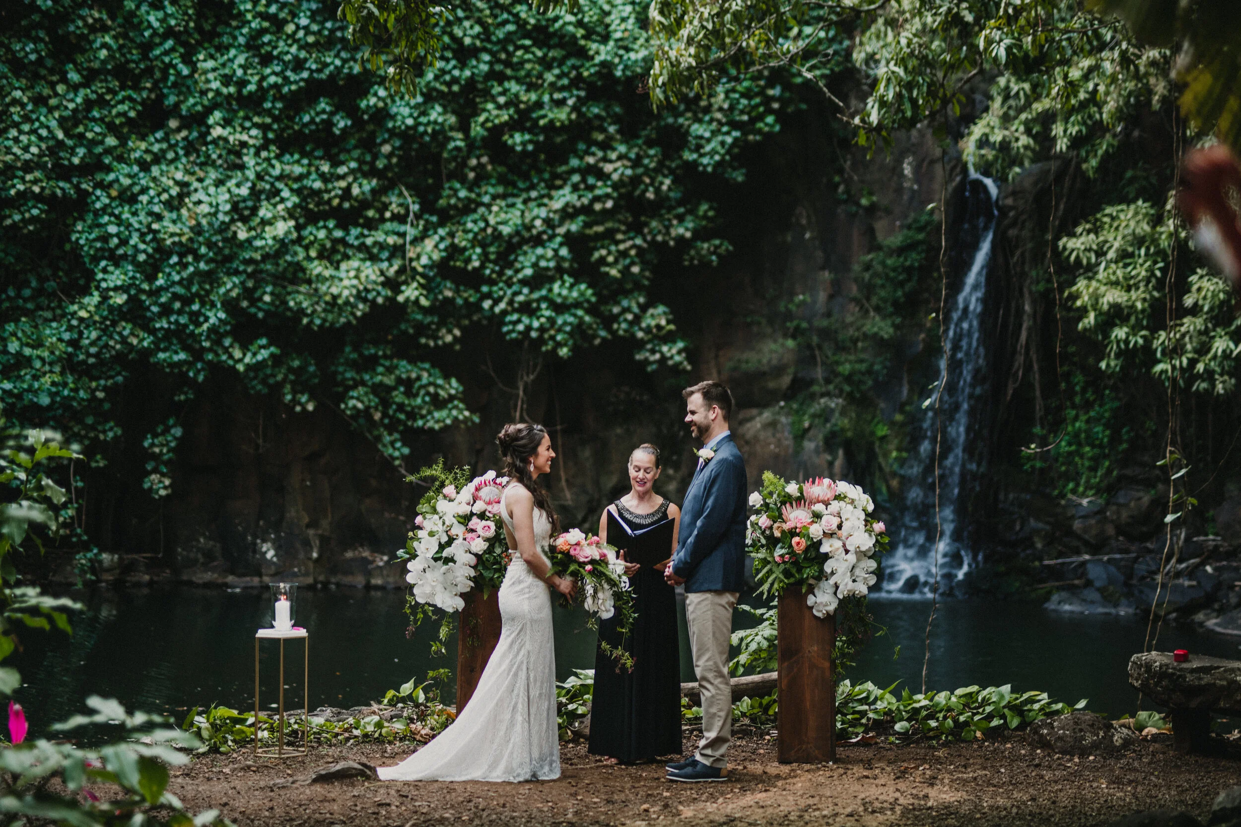 You Should do a Destination Elopement in Hawaii Right Now