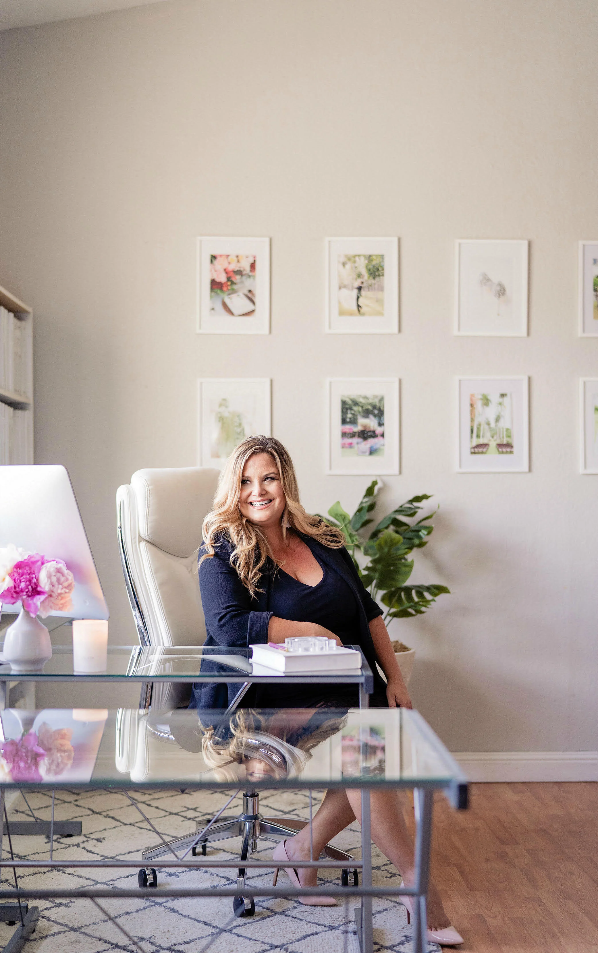 Morgan, best Hawaii elopement planner at her desk