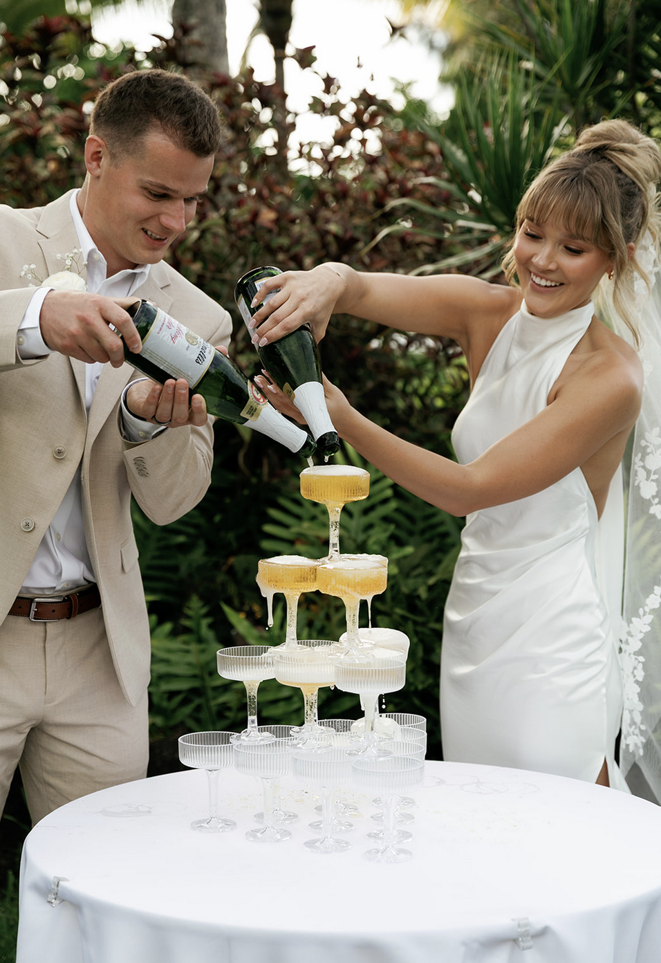 micro wedding hawaii