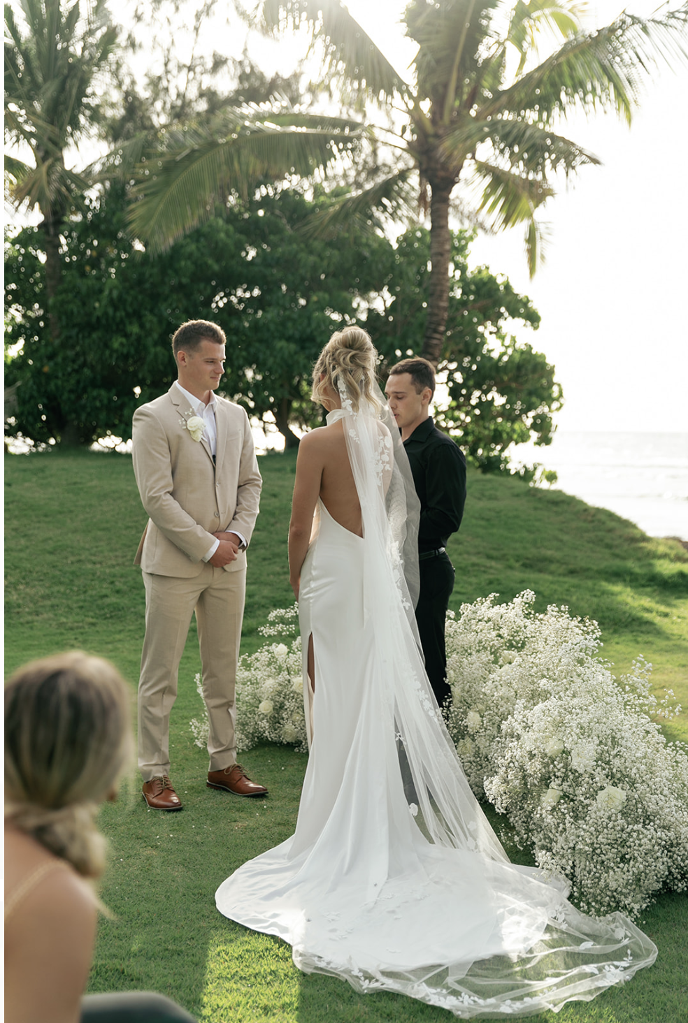 Oahu elopement wedding