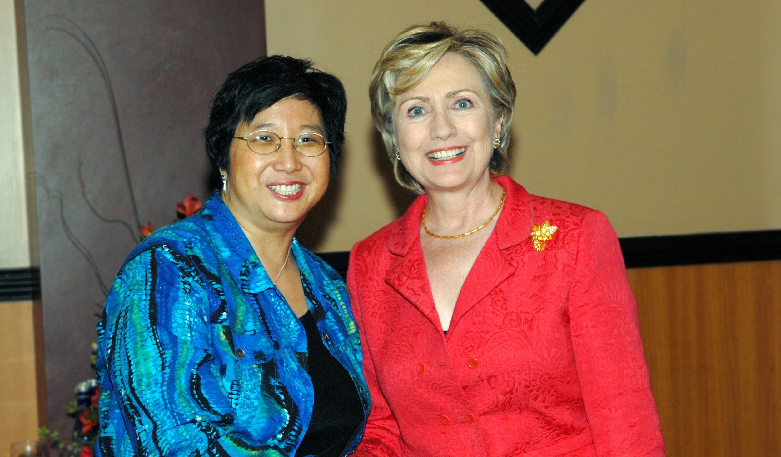 Lin & Hillary Clinton - Copy.jpg