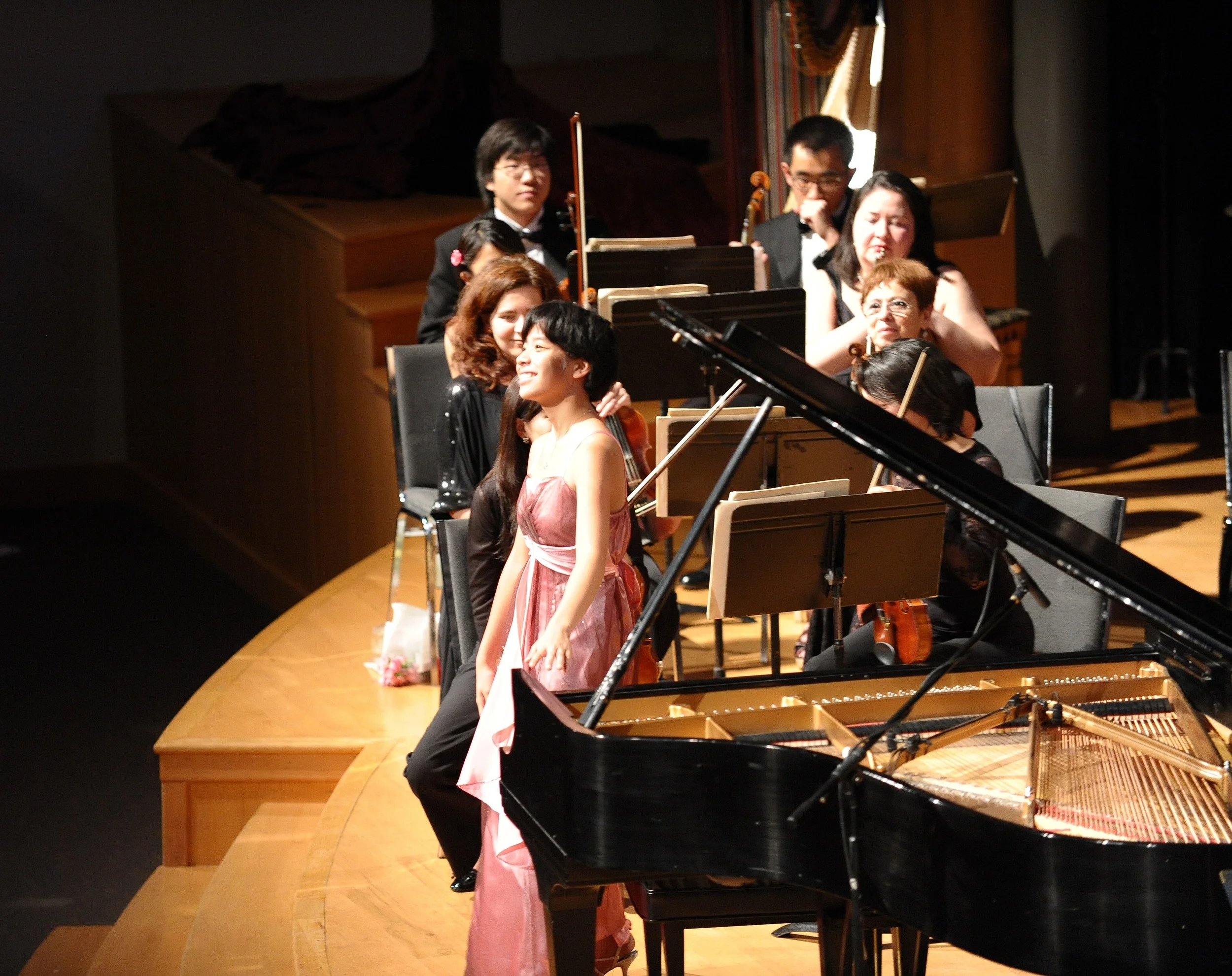 A joyful pianist