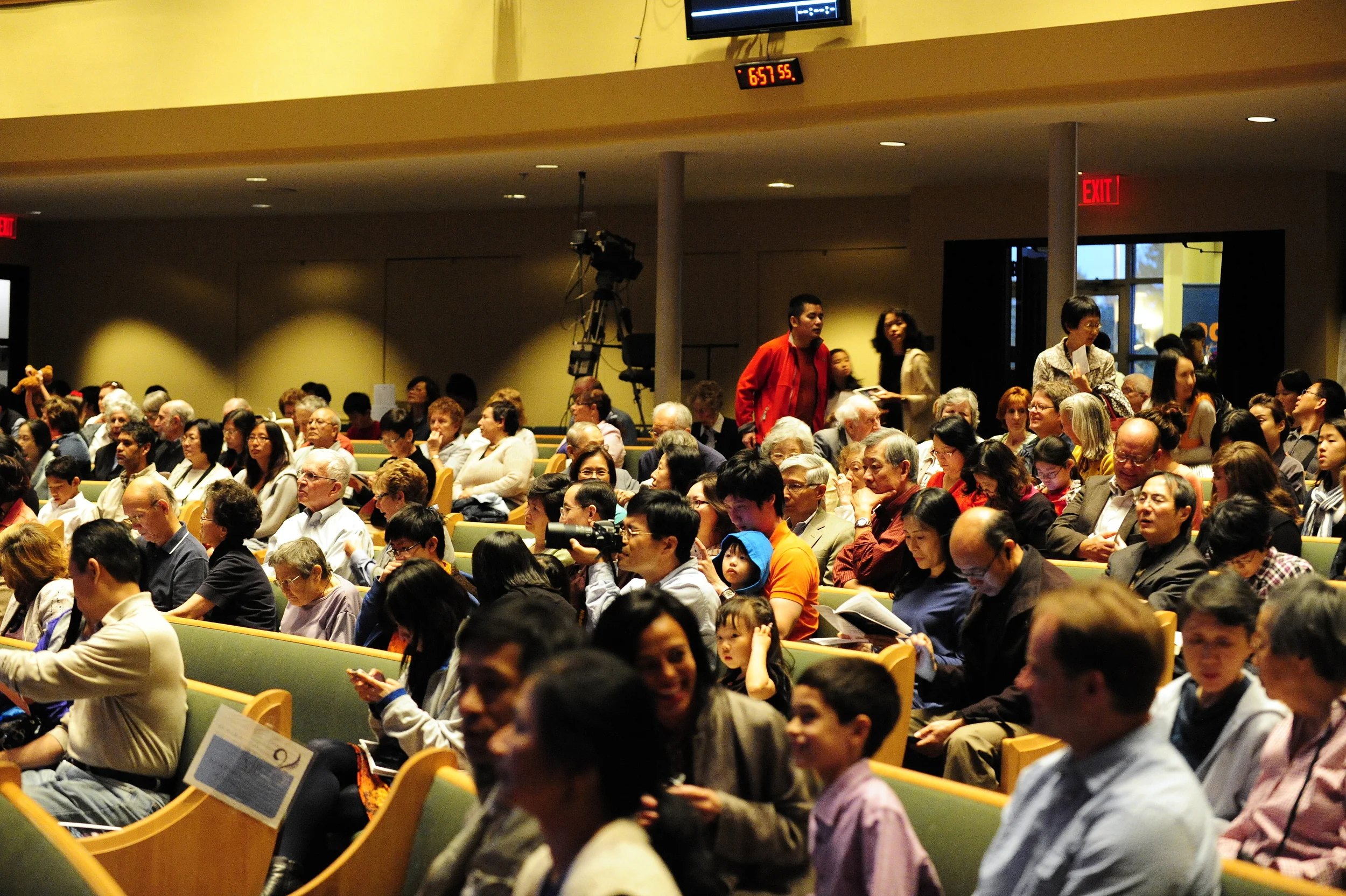 The excited crowd!