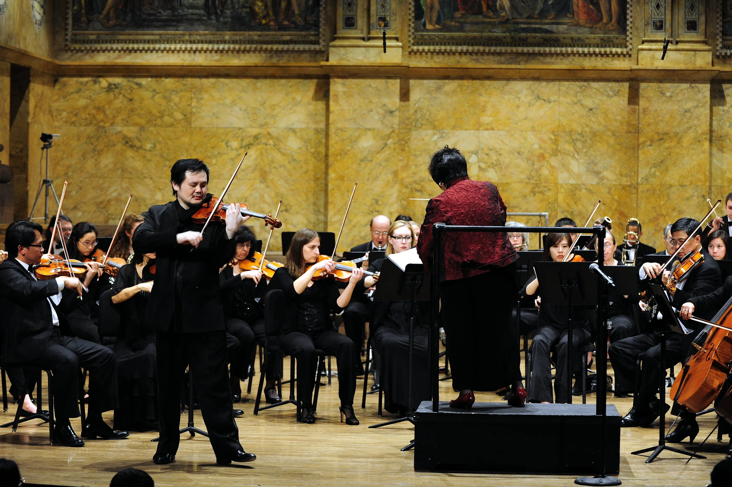 Chuanyun Li creates a beautiful melody in Tchaikovsky