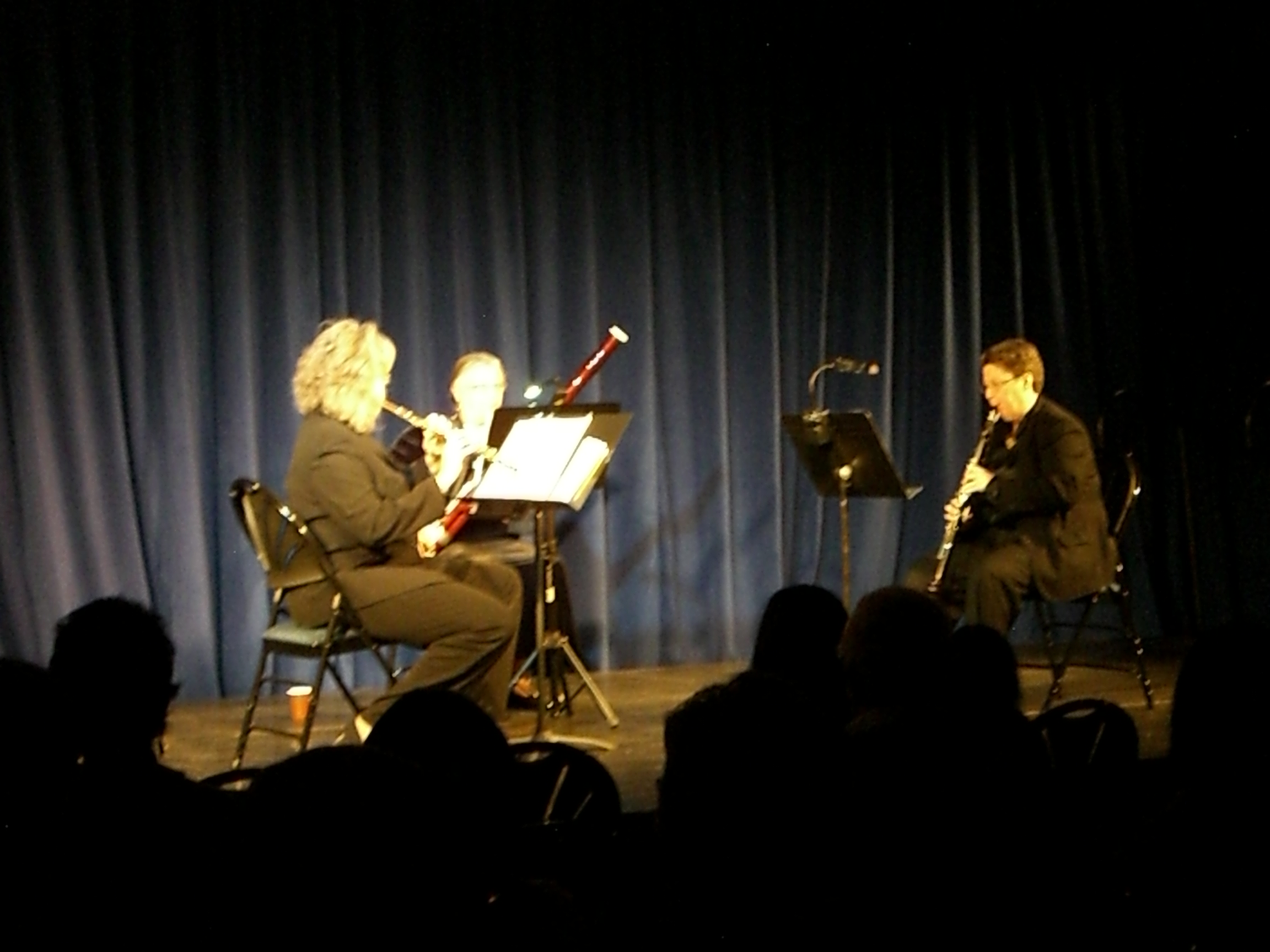 A woodwind trio from the West...