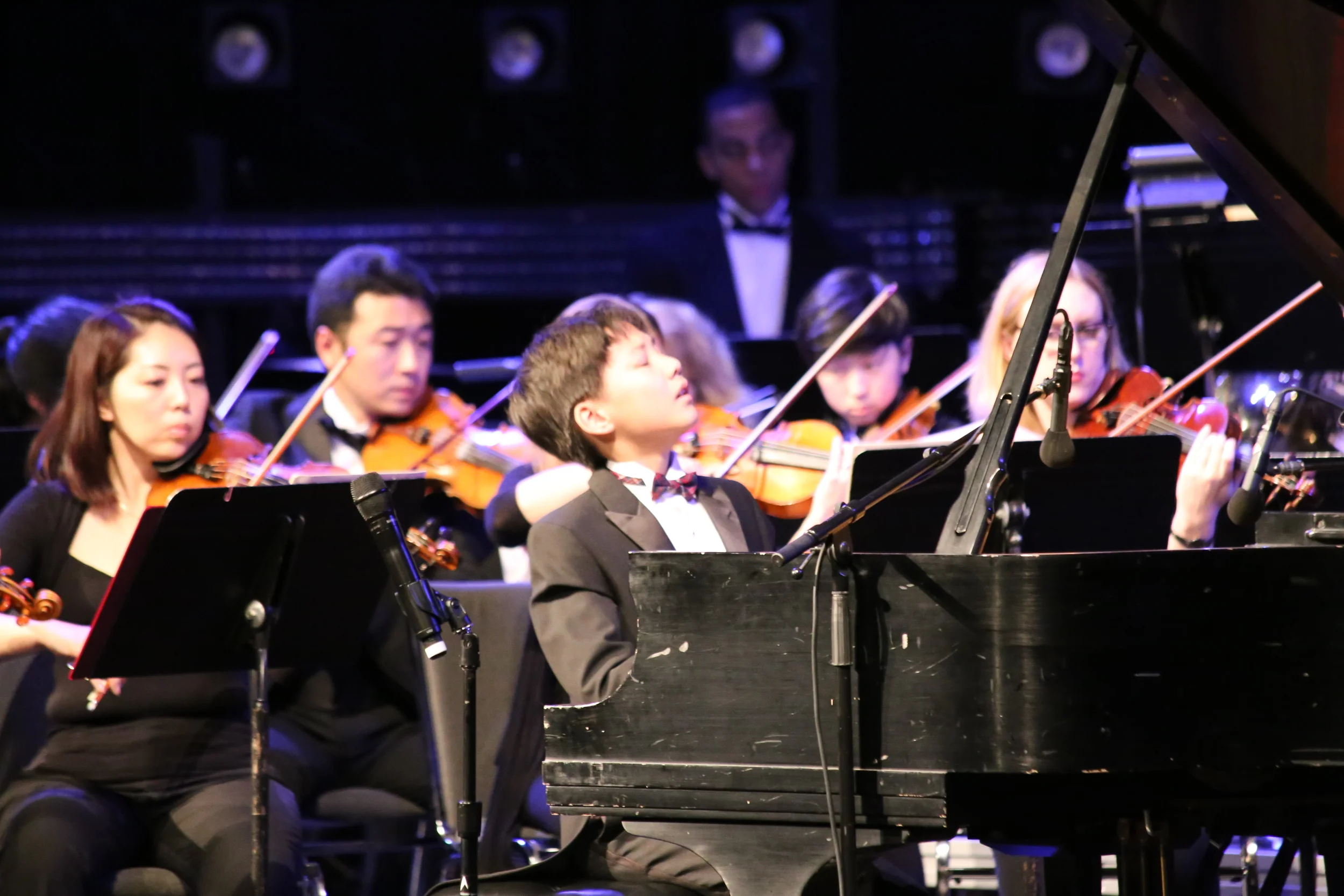 Max Wang immersed in Beethoven Piano Concerto No. 1