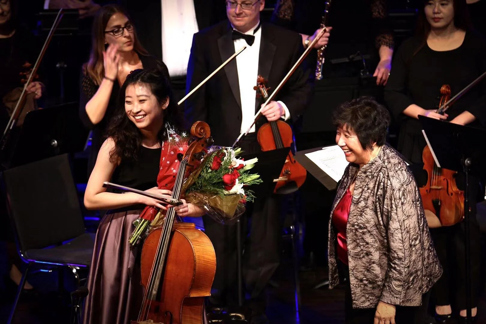 Very joyful conclusion of the performance!