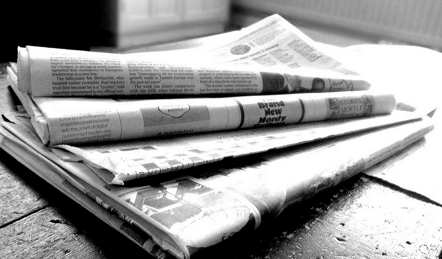 newspapers-bw-4-flickr-photo-sharing.png