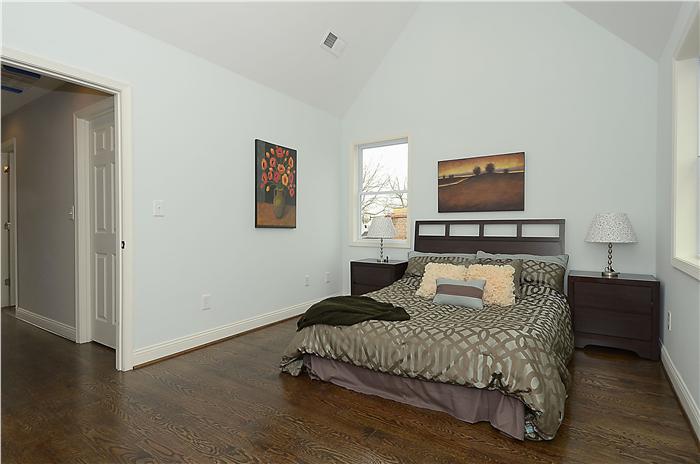 Web_Upper Level II-Master Bedroom_3.JPG