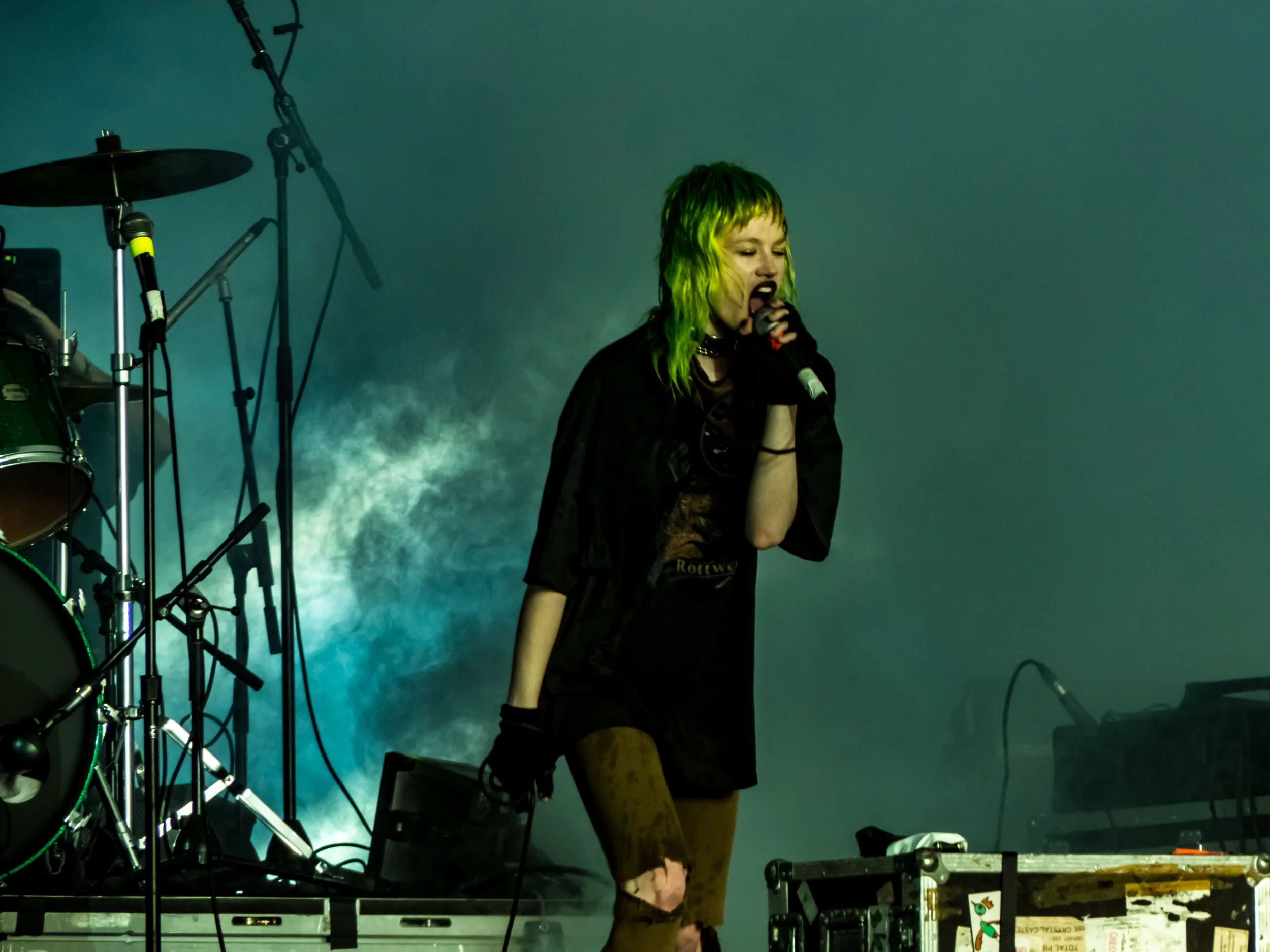 Crystal Castles-23.jpg