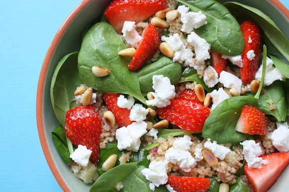 aardbeispinaziesalade.jpg