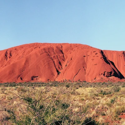 Uluru.jpg