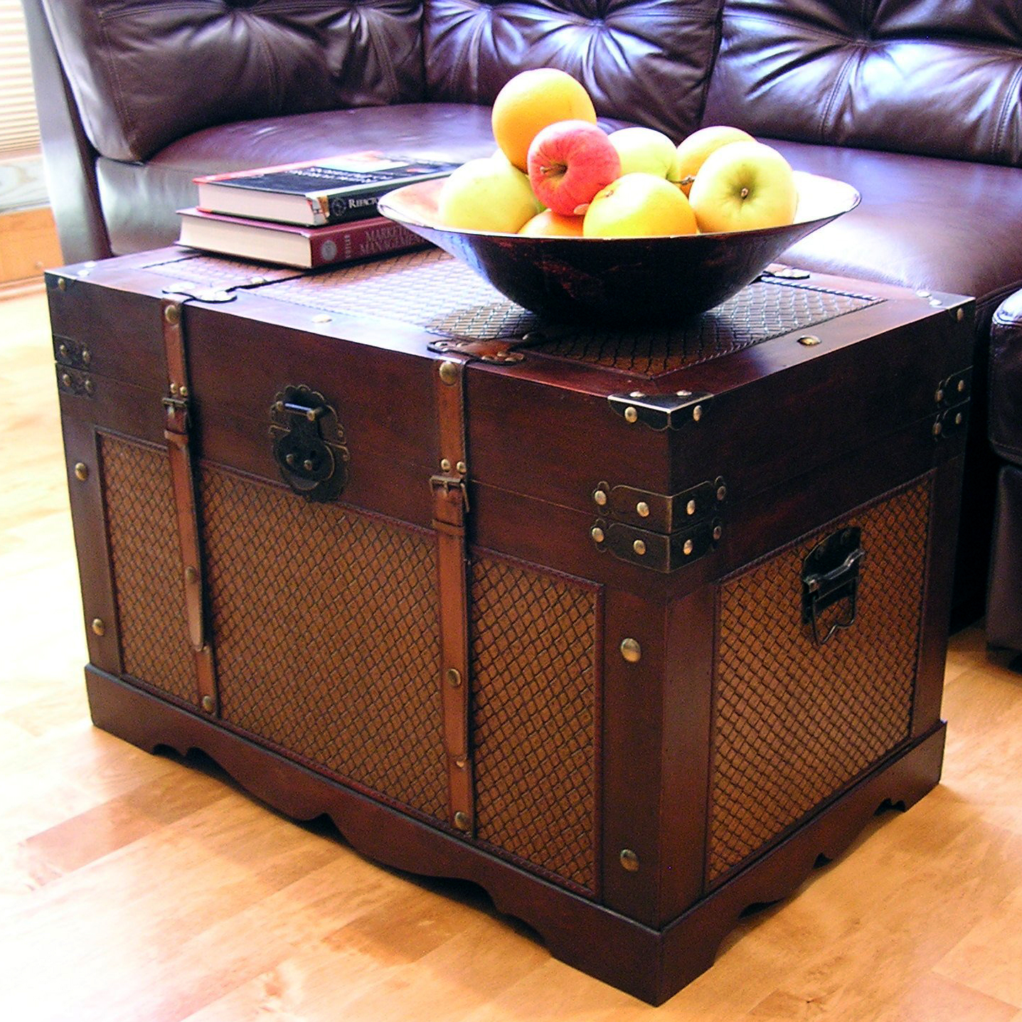 Boston Wood Chest Wooden Steamer II | WhiskeyTimes.jpg