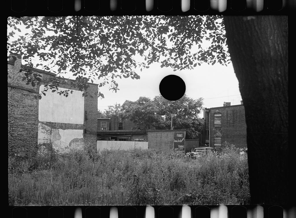 hole-punch-FSA023.jpg