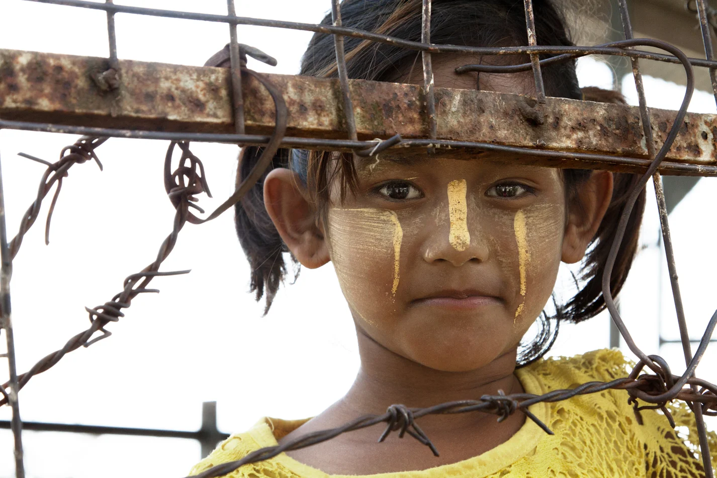  Burma, Yangon. Street kids. 
