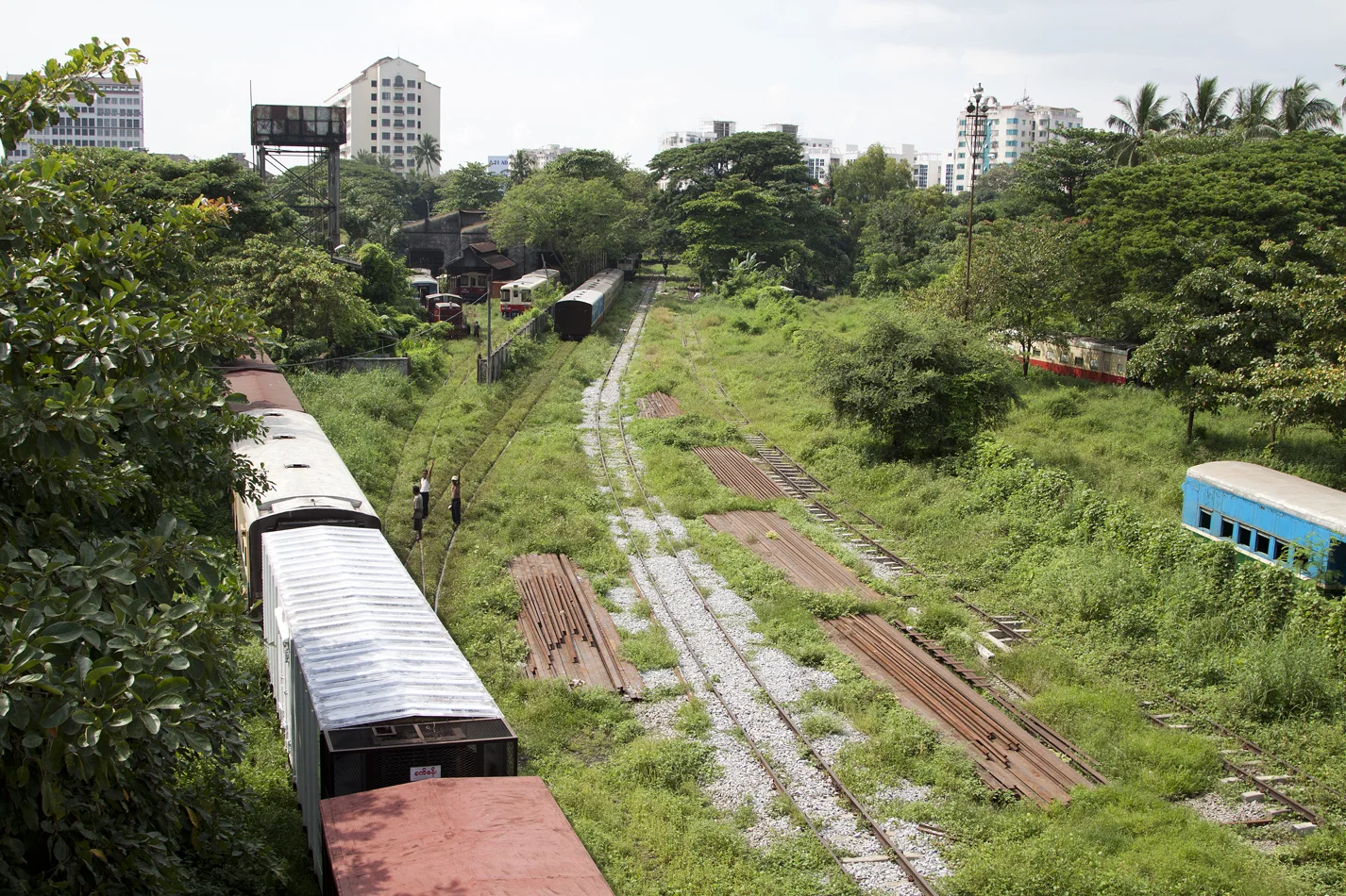  Burma, train station in Yangon.&nbsp; 