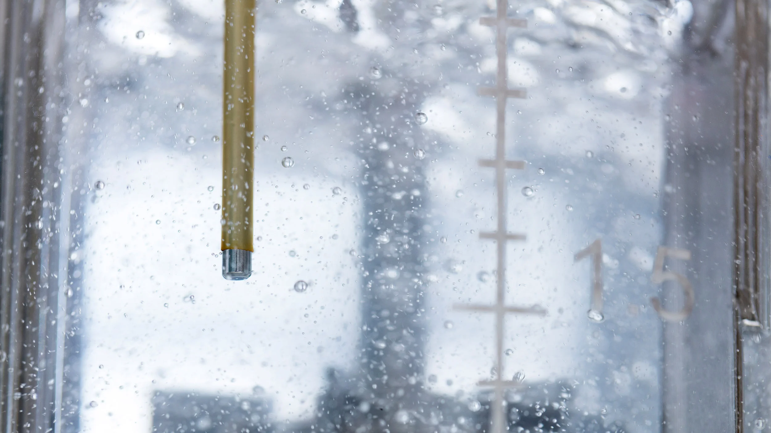 Imaging for the Golgi ApS website, a danish cleantech company affiliated with another of our clients, Aquaporin. In collaboration with branding company Umano we photographed at Golgi HQ and in the laboratories on site.