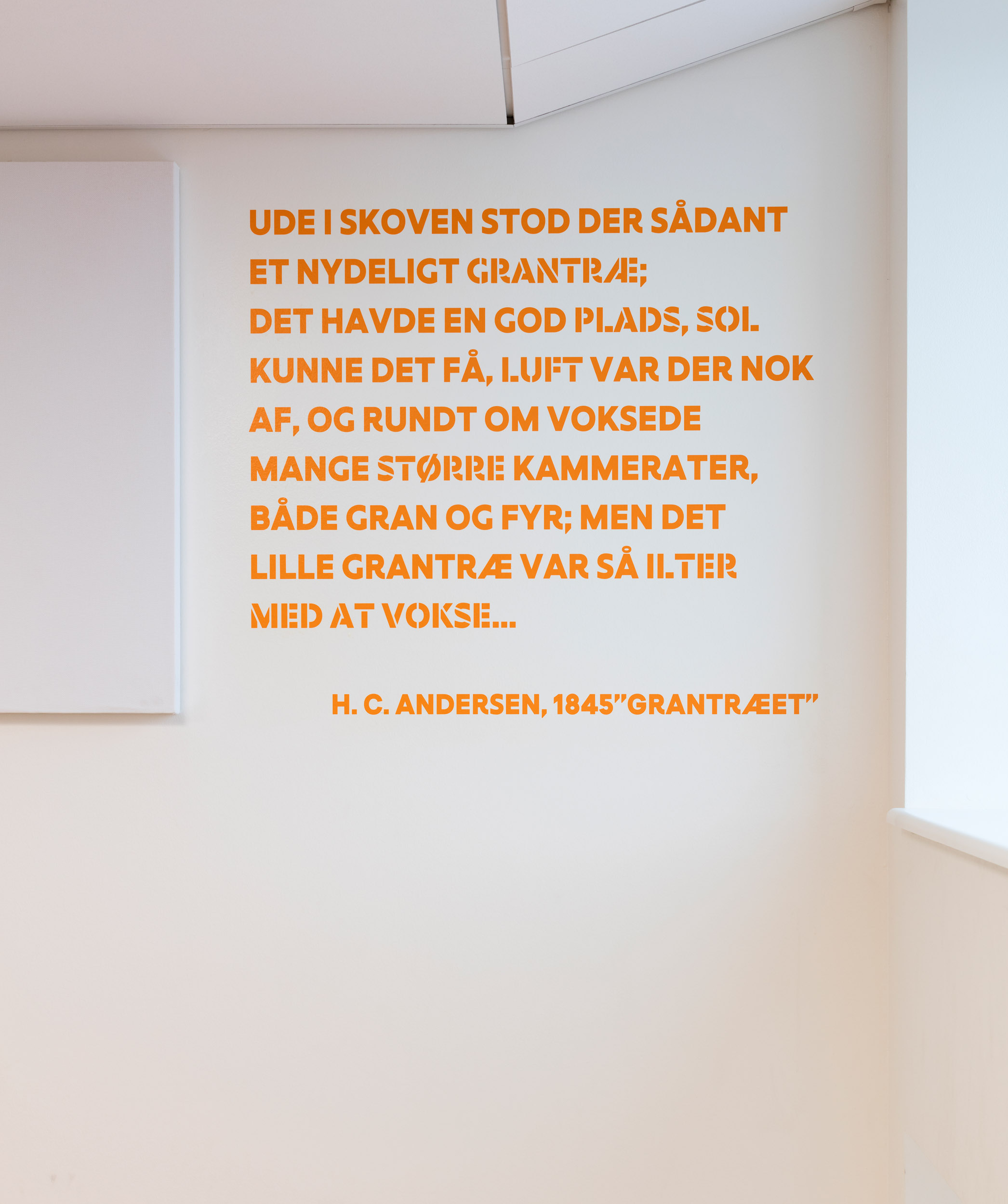 HLA_Frederiksbjerg_Skole_Wayfinding_038.jpg