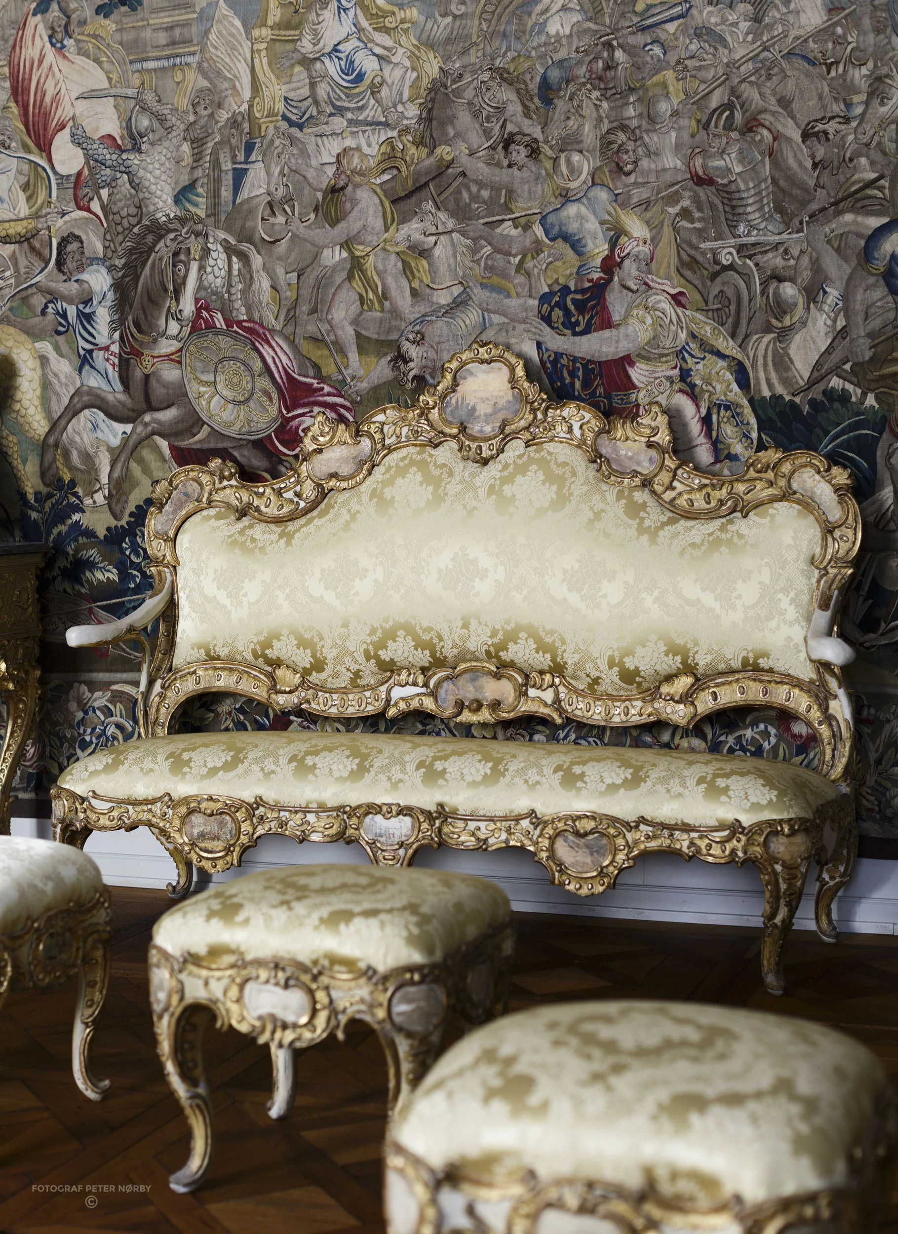 Rosenborg_Room12_04.jpg