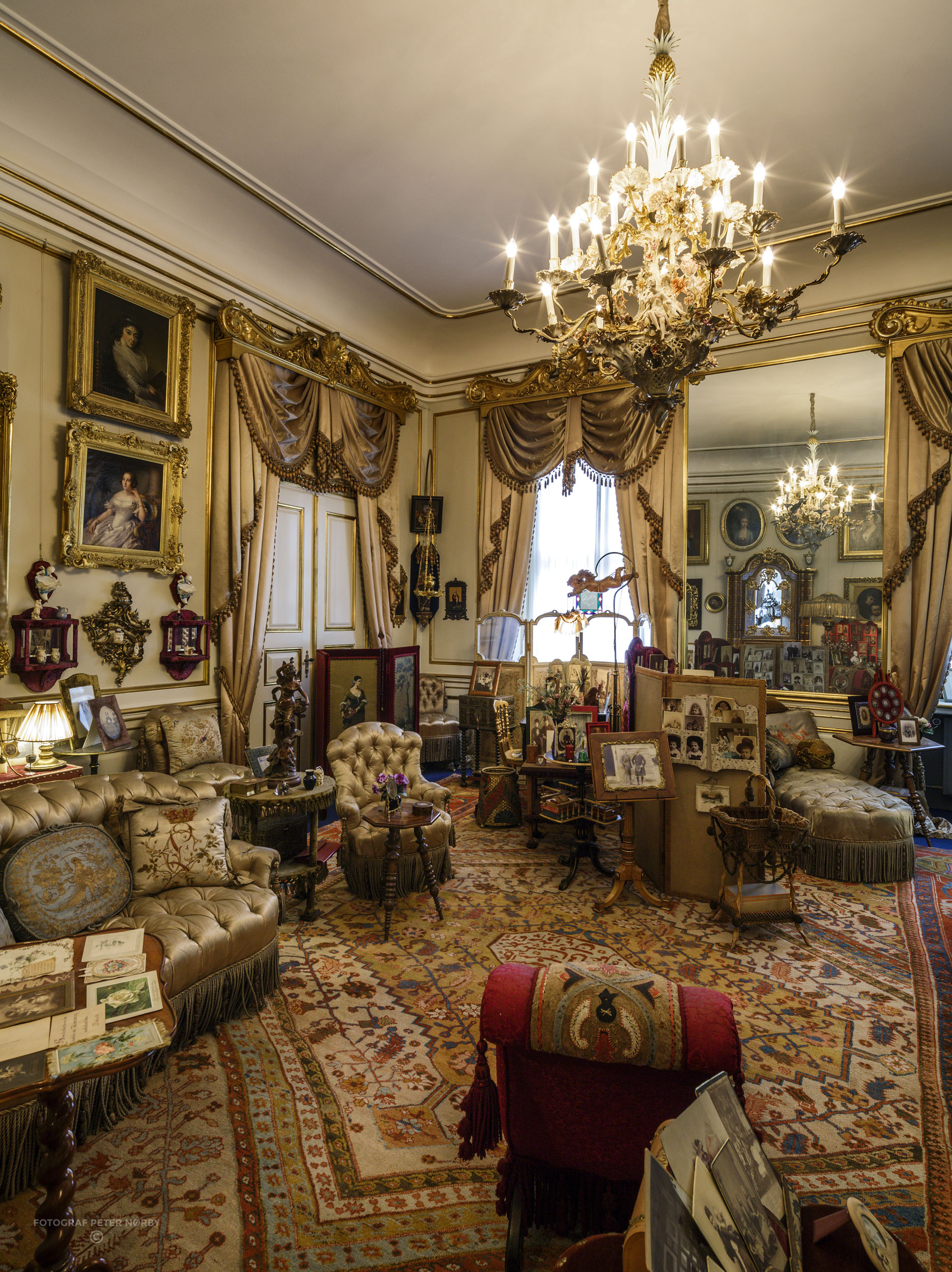 Queen Louise’s salon