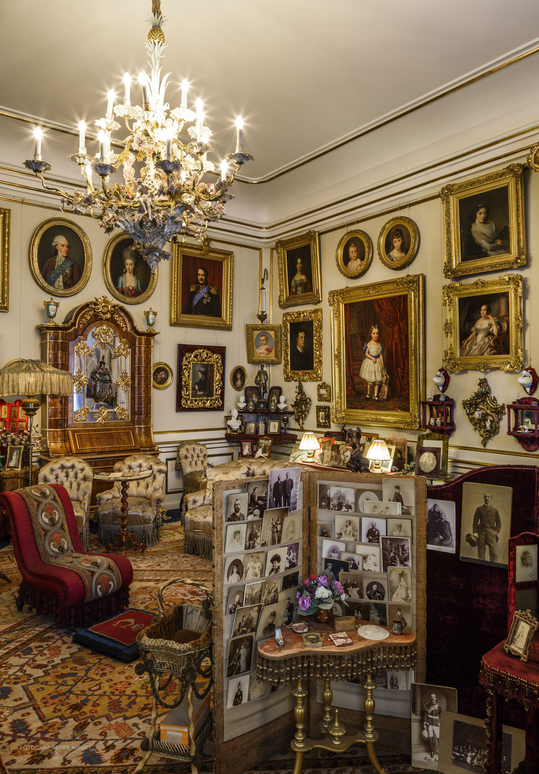 Queen Louise’s salon