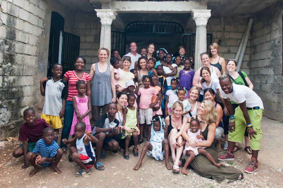 Haiti-big group pic.jpg