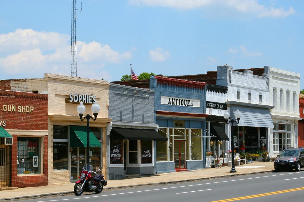 Lessors Risk Only / Strip Shopping Center Insurance