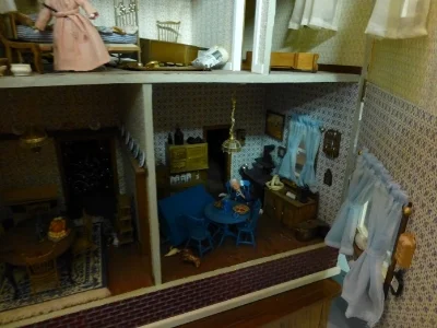 Spring Cleaning....in the Fall, Dollhouse Style.