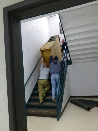 Two guys on bottom, two at the top. Not fun for anyone. 