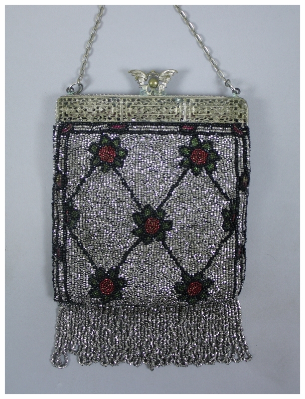 LOVELY Vintage Hand Beaded Evening Hand Bag, Special Occasion Purse, White  Glass Beads ,Silver Filigree Frame, Bridal Purse, Weddings