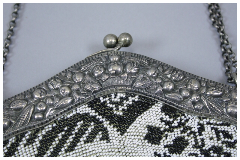 LOVELY Vintage Hand Beaded Evening Hand Bag, Special Occasion Purse, White  Glass Beads ,Silver Filigree Frame, Bridal Purse, Weddings
