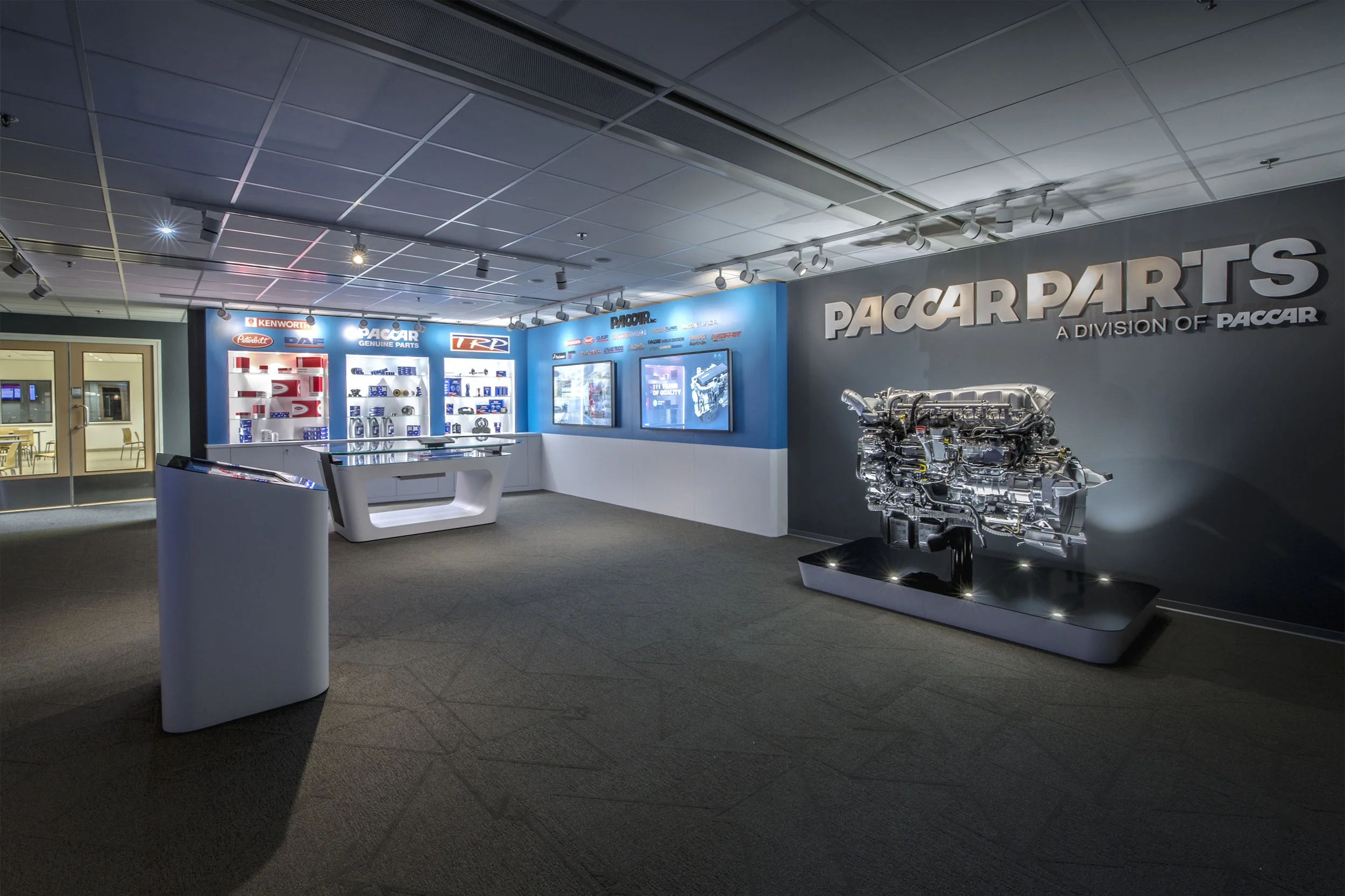 PACCAR Parts - Exhibit Design