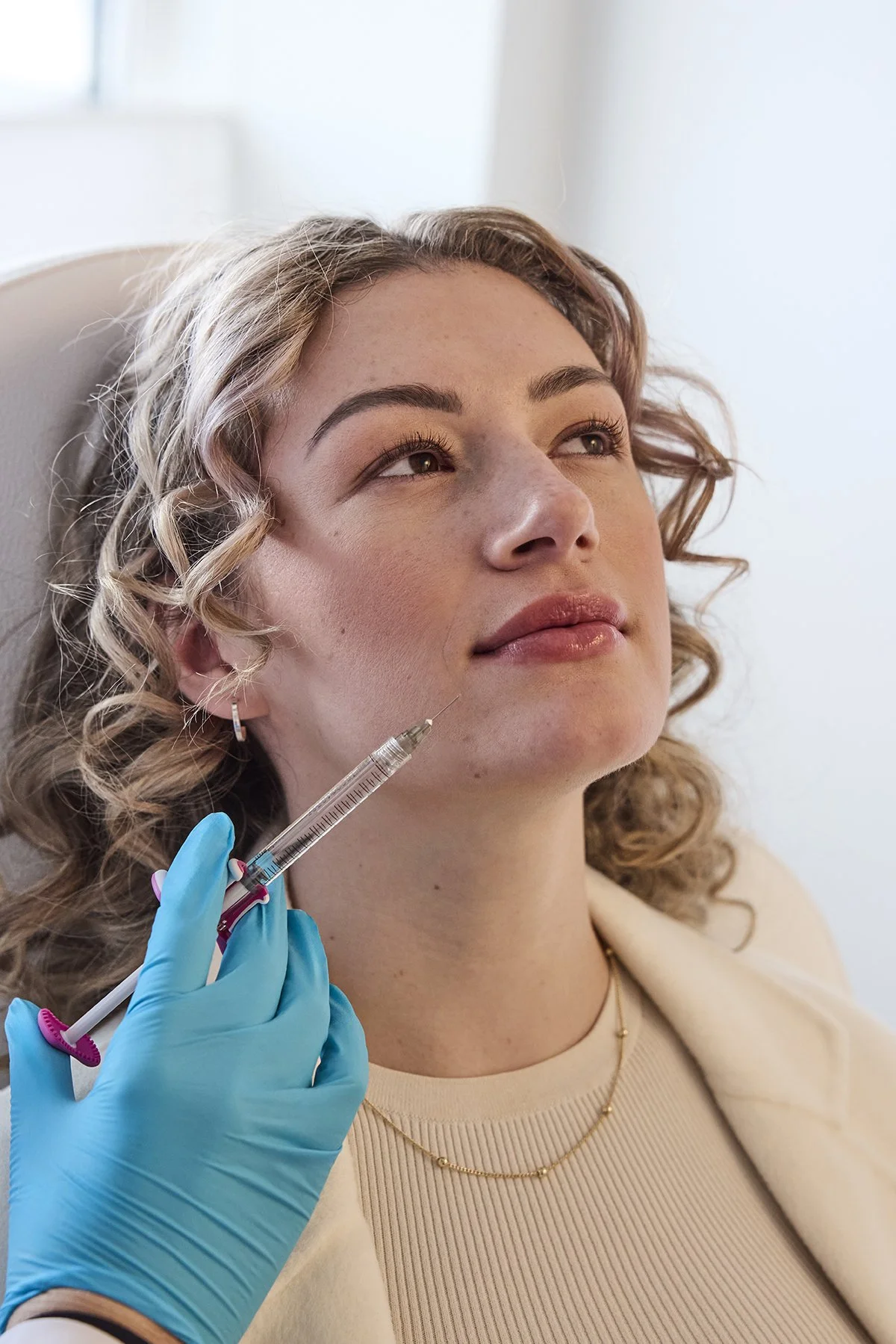 anna_tabakova_boston_commercial_photographer_healthcare_beauty_interlocks5 copy.jpg