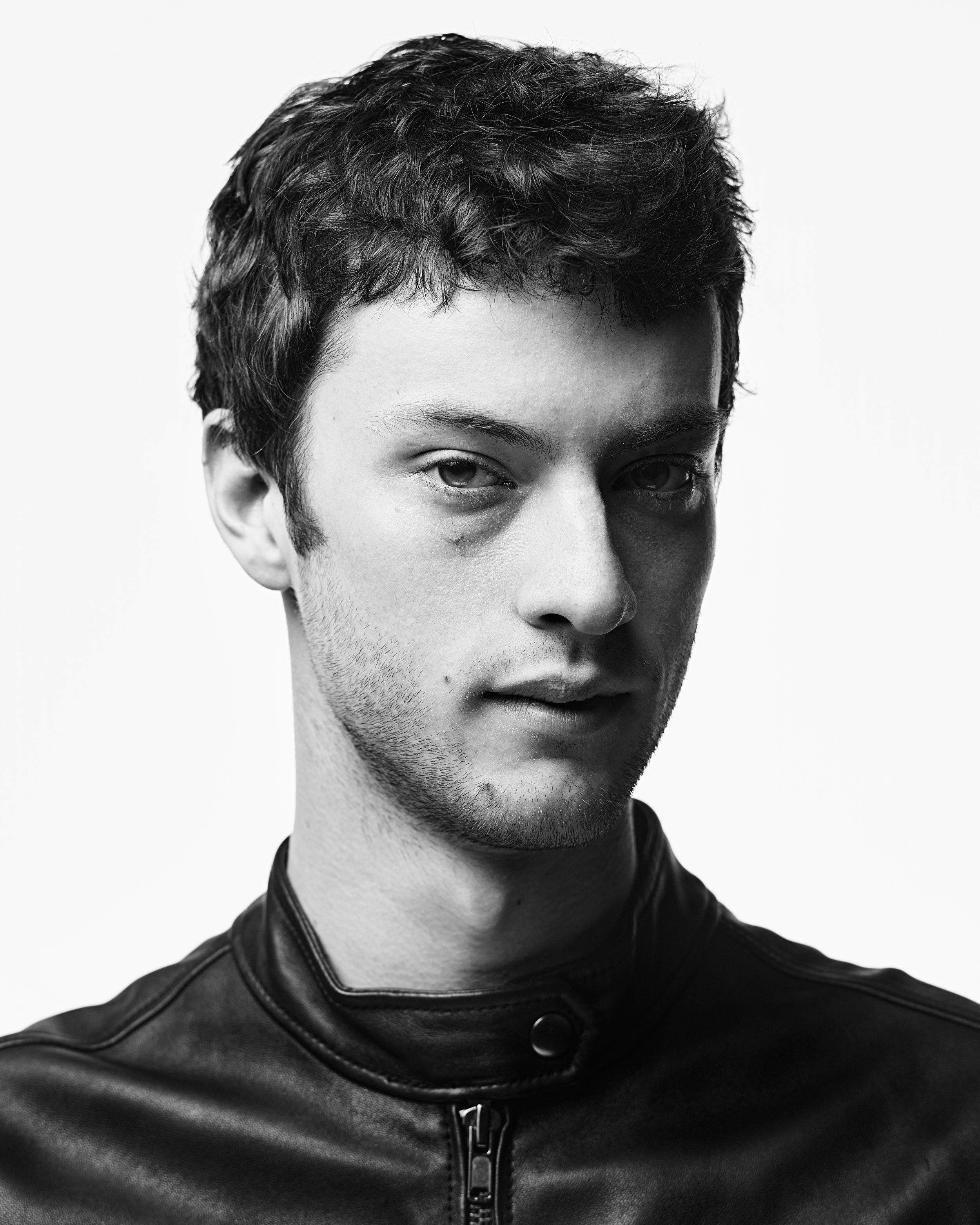 Dom21660 as bw crop crop.jpg