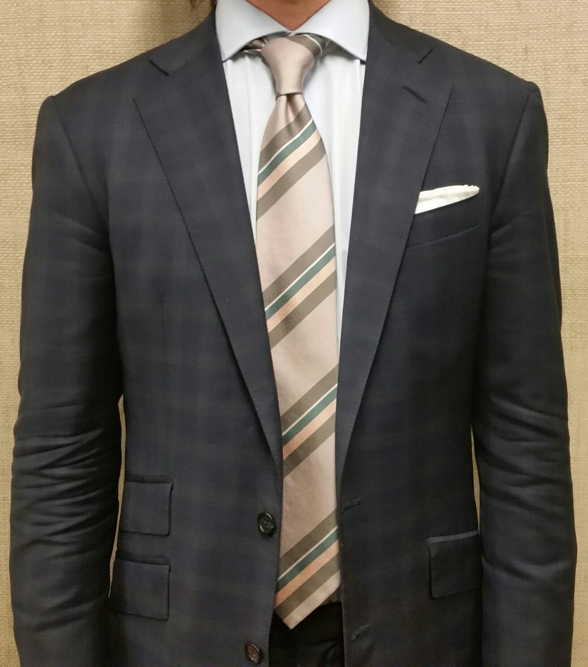 Loro Piana Super 150's Navy check, Neapolitan soft shoulder